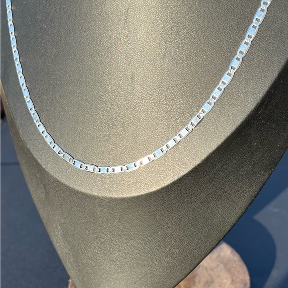 Unisex 925 Sterling Silver Valentino Link Chain 22” Necklace 3.3mm - Picture 3 of 5